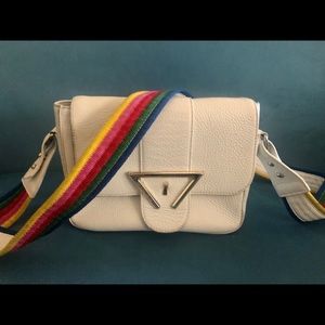 Sara Battaglia lucy textured leather bag in white